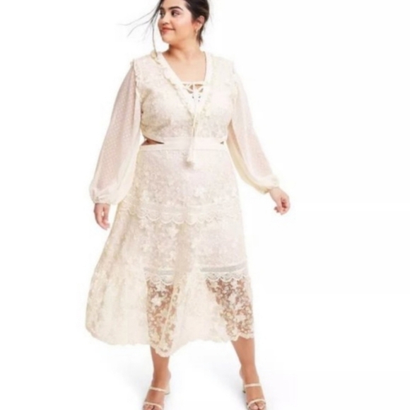 Alexis Cream Lace Cutout Long Sleeve Wedding Dress NWT - Picture 1 of 12